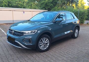 VW T-Roc 48.000 km 22.000 &euro; Wiesbaden 65197