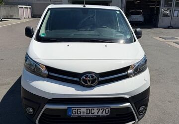 Toyota Proace Max 40.000 km 19.250 &euro; Mainz Kostheim 55246