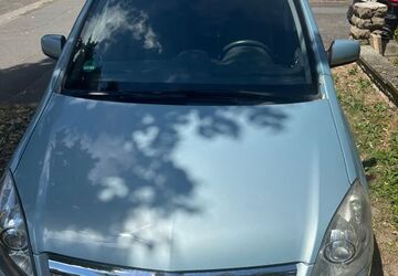 Opel Zafira 91.500 km 5.900 &euro; wiesbaden 65199