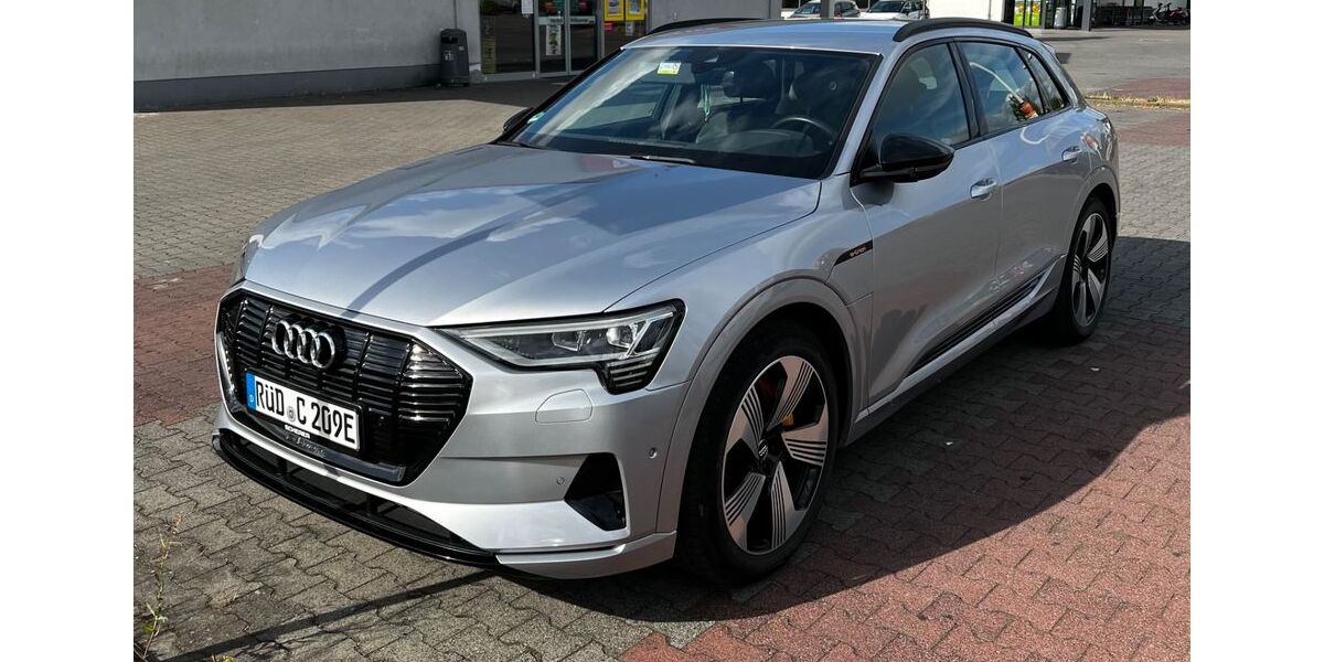 Audi e-tron 68.500 km 29.800 &euro; Rüdesheim am Rhein 65385