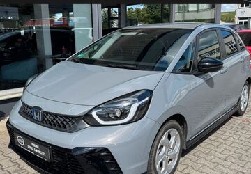 Honda Jazz 30.000 km 22.830 &euro; Geisenheim 65366